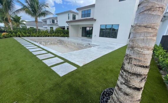 Artificial Grass - Turf - Evergreen Tech Landscaping