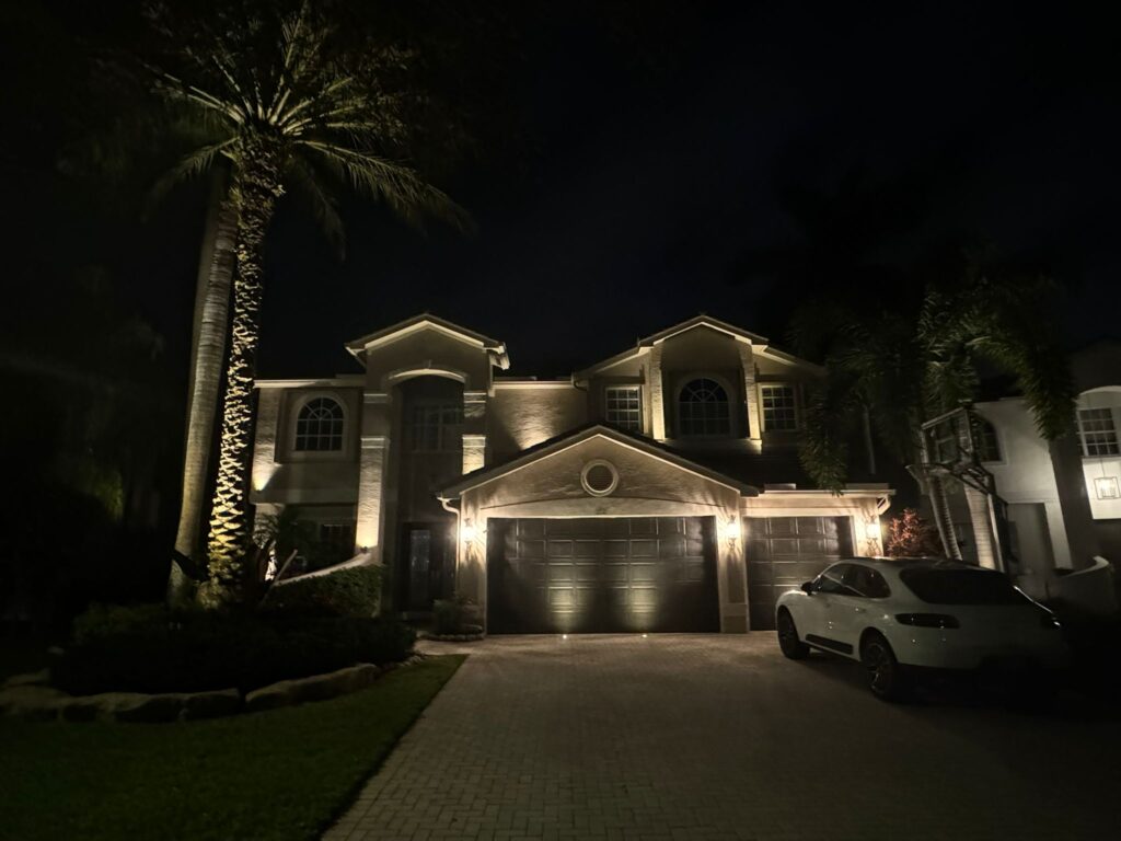 Evergreen Tech Landscaping Lights & Outdoor Living - Boca